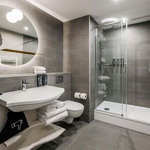 Standard Apartment Two Single Beds