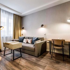 Standard Apartment One Double Bed Sofa